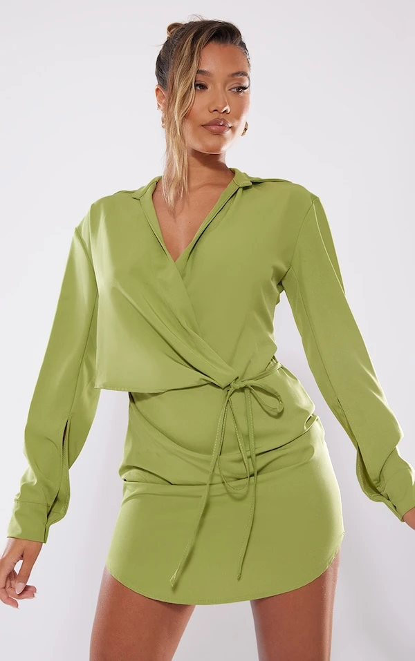 Robe Chemise Satinée Vert Olive Nouée à La Taille 4 Robe Chemise Satinée Vert Olive Nouée à La Taille – Image 4