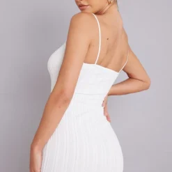 Robe Moulante Côtelée Texturée Blanche à Bretelles -Pas Cher Robe Tendre Magasin d83e77f47741b2e832305c6c9db018a1c76a3963 cmy8306 3