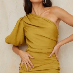 Robe Moulante Vert Olive En Mousseline De Soie à Manche Unique Bouffante -Pas Cher Robe Tendre Magasin dc422cec9e3e373ee5ea13147dc2ff149e782b2a cmy8598 5