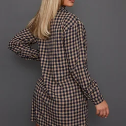 Robe Chemise Bleue Brossée Oversize à Carreaux Et Ourlet élimé -Pas Cher Robe Tendre Magasin e87484a5c8051d5a2ccf9fa793ed90aa49f5eb51 cnc8301 2