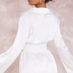 Robe Chemise Satinée Crème à Taille Froncée -Pas Cher Robe Tendre Magasin e9bd1e93e0afc824bc6f5251f874842043a94ec8 cne1413 2