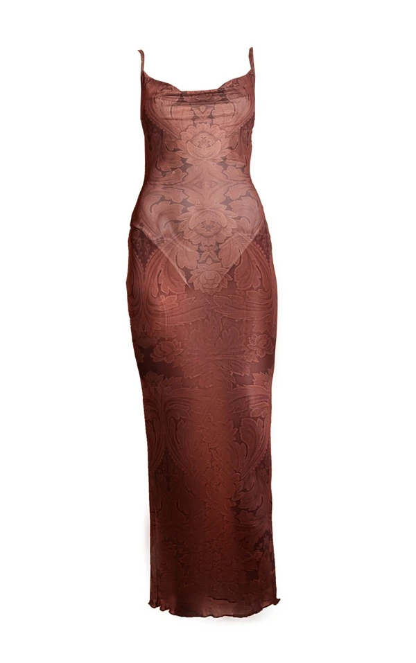 Robe Longue En Mesh Marron Clair Fleuri à Col Bénitier 5 Robe Longue En Mesh Marron Clair Fleuri à Col Bénitier – Image 5
