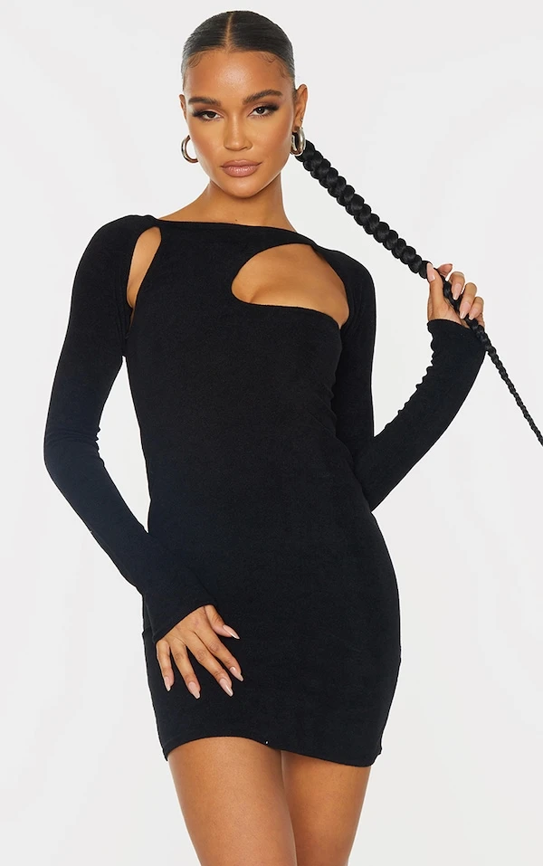 Robe Moulante Découpée En éponge Noire à Manches Longues 1 Robe Moulante Découpée En éponge Noire à Manches Longues