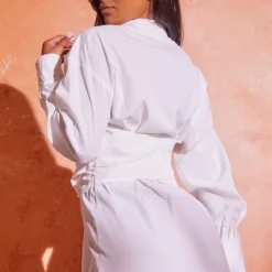 Robe Chemise Oversize Blanche Froncée à La Taille -Pas Cher Robe Tendre Magasin f14abcb9c4758ed8c3b7583a40c368afef8e619d cne1026 2