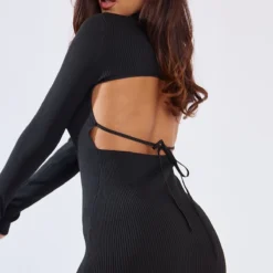 Robe Longue Noire En Maille Tricot à Manches Longues Et Dos Nu -Pas Cher Robe Tendre Magasin fa62bb7d2b8910ef40d2e8845da1350a61f5201a cna5343 4