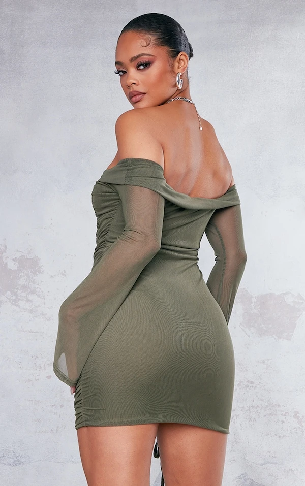 Robe Moulante En Mesh Kaki Très Froncée à Col Bardot 2 Robe Moulante En Mesh Kaki Très Froncée à Col Bardot – Image 2
