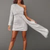 Robe Moulante Asymétrique En Sequins Argentés Effet Drapé